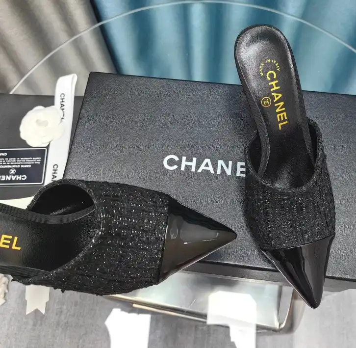 hype Chanel High Heels