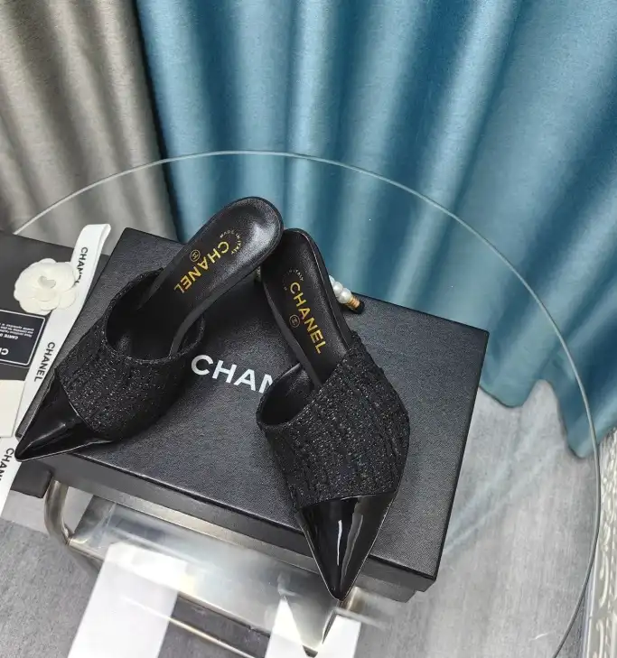 hype Chanel High Heels