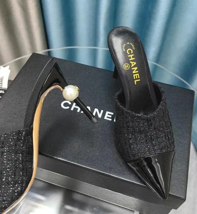 hype Chanel High Heels