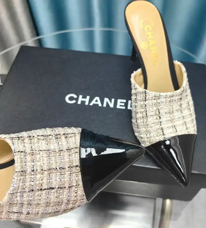 hype Chanel High Heels