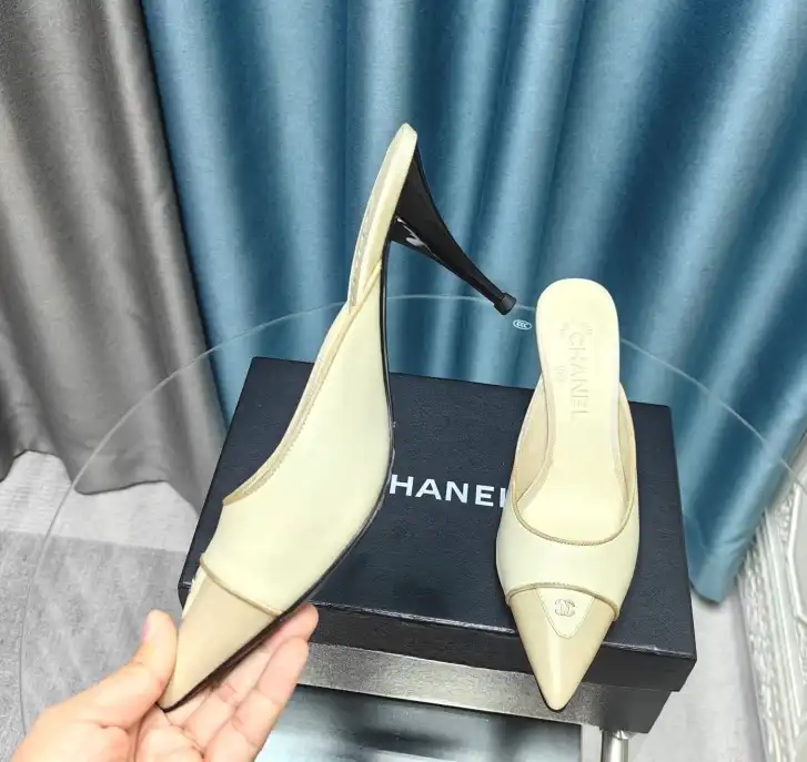 hype Chanel High Heels