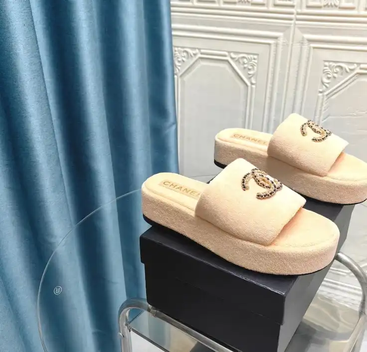 hype Chanel Slippers