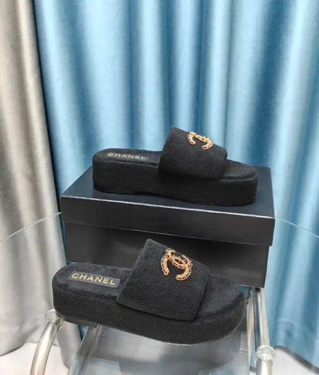 hype Chanel Slippers