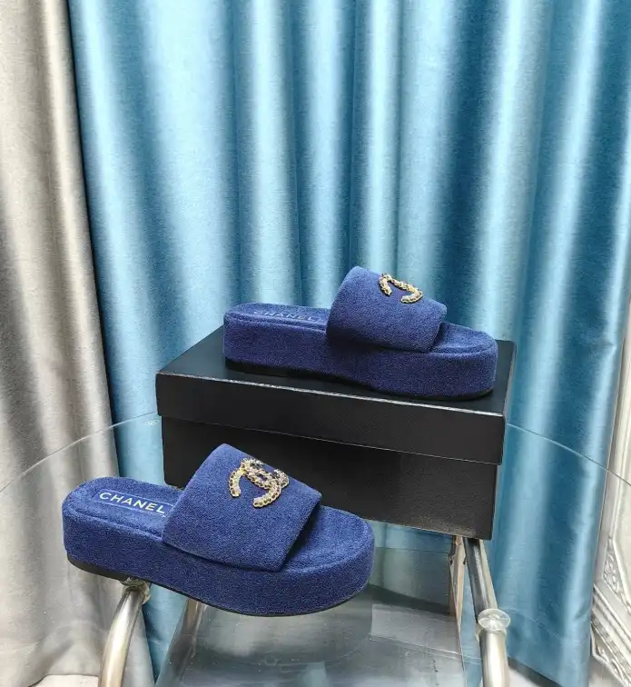 hype Chanel Slippers