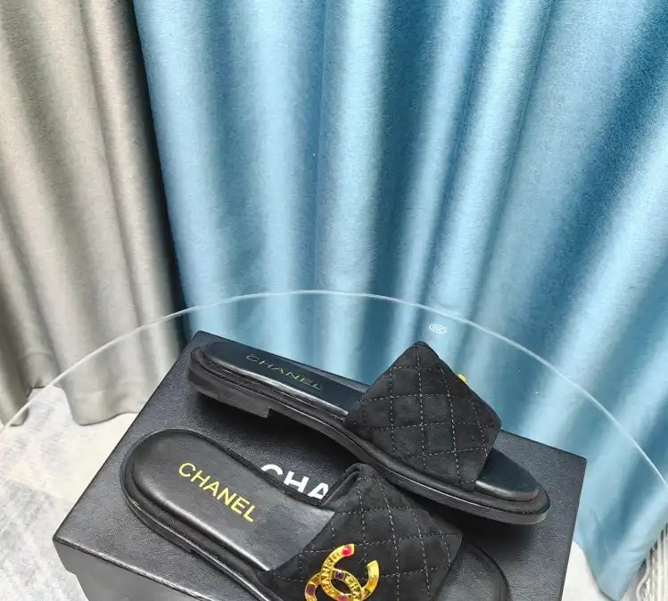 hype Chanel Slippers