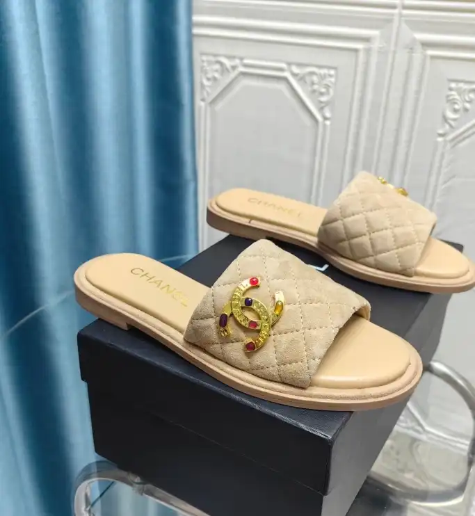 hype Chanel Slippers