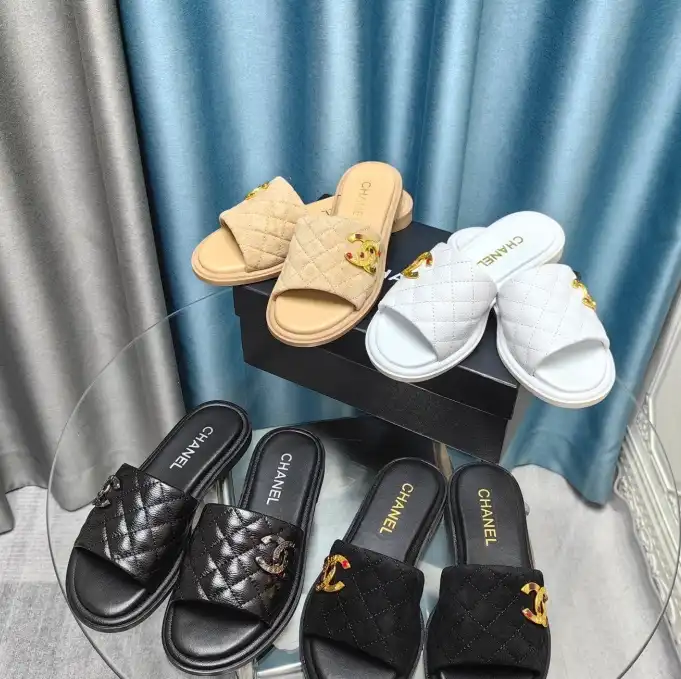 hype Chanel Slippers