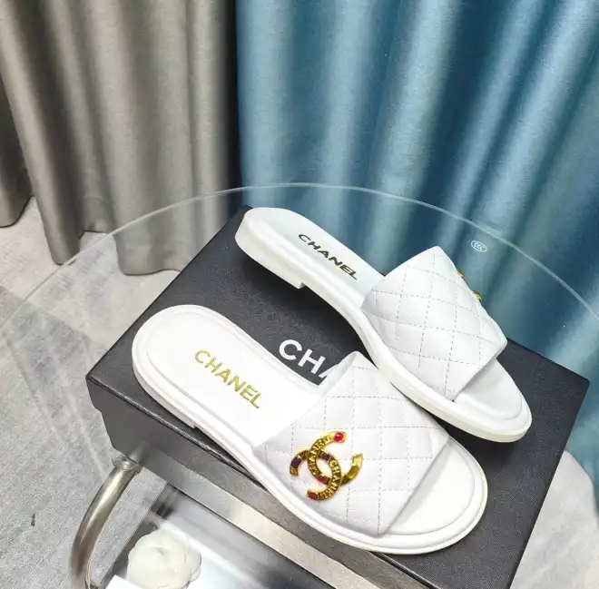 hype Chanel Slippers