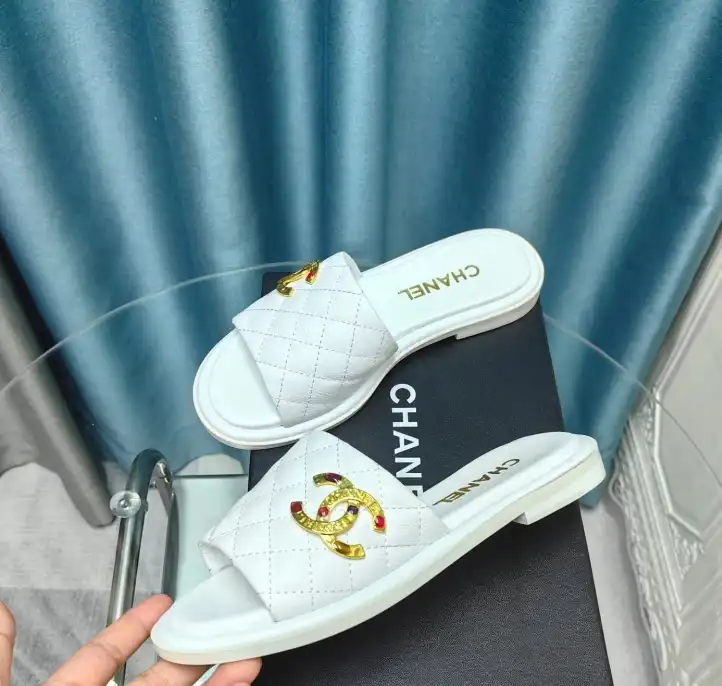 hype Chanel Slippers