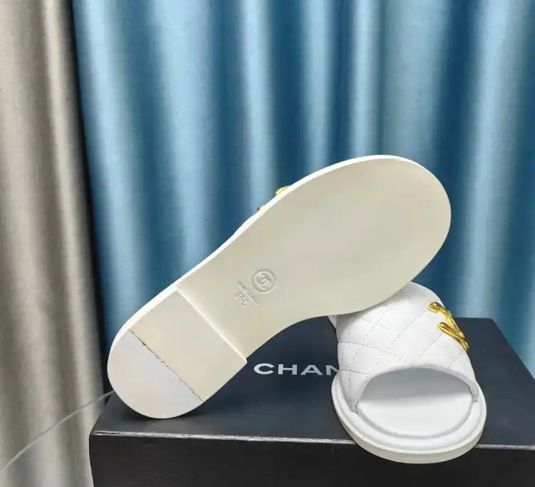 hype Chanel Slippers