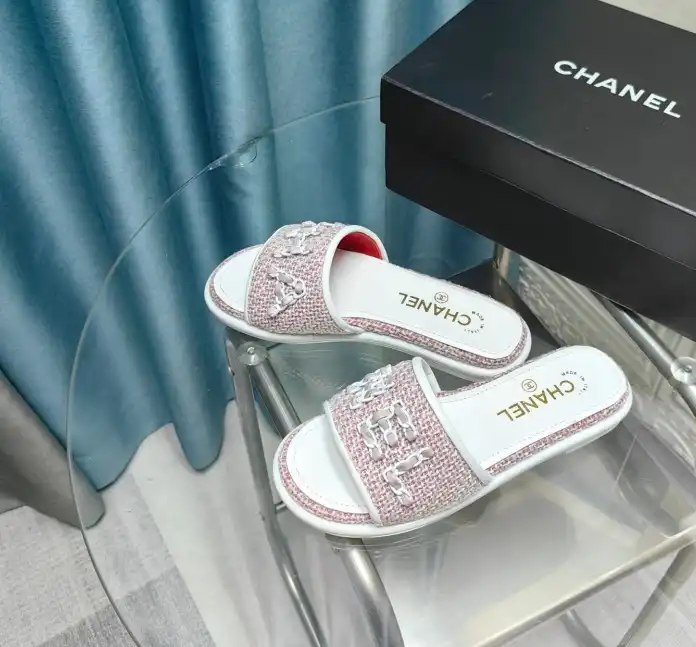 hype Chanel Slippers