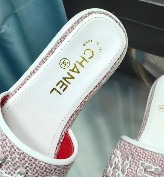 hype Chanel Slippers