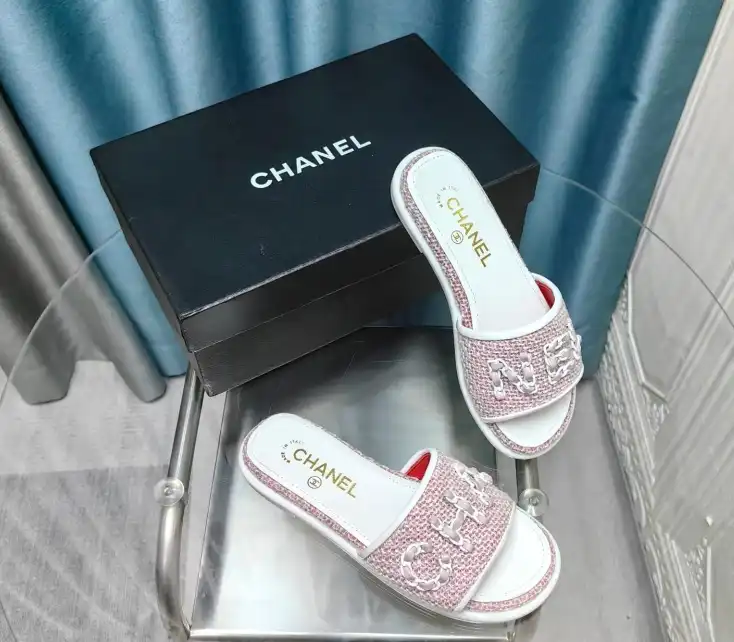 hype Chanel Slippers