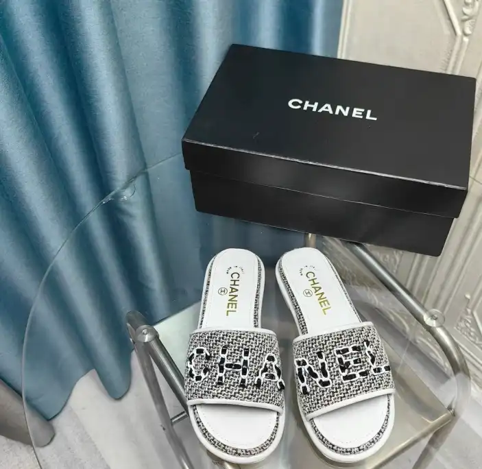 hype Chanel Slippers