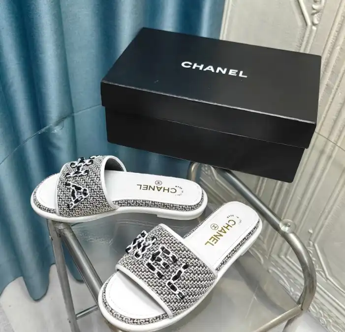 hype Chanel Slippers