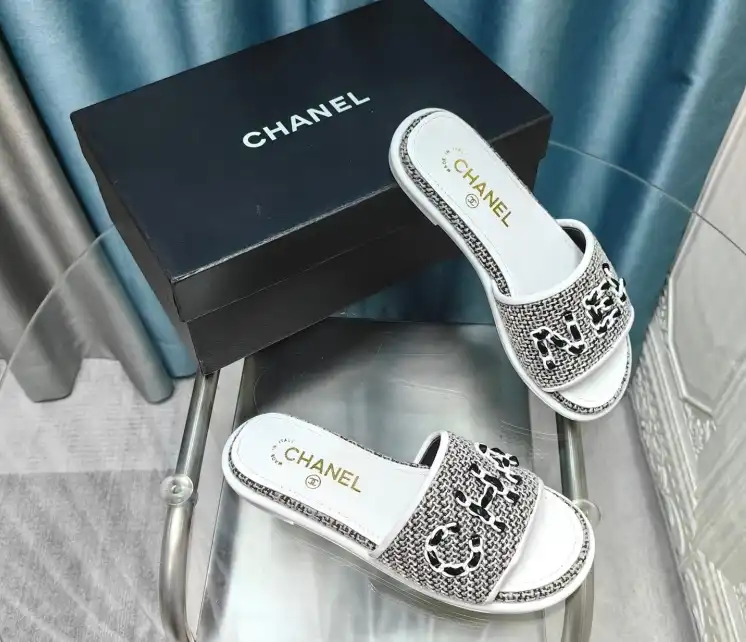 hype Chanel Slippers