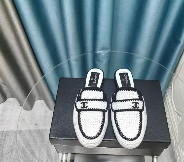 hype Chanel Slippers