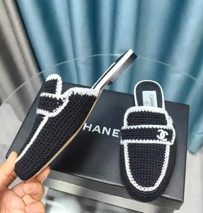 hype Chanel Slippers