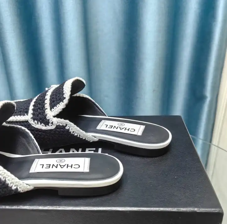 hype Chanel Slippers