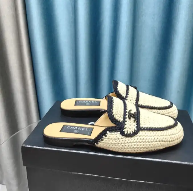 hype Chanel Slippers