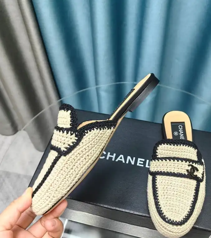 hype Chanel Slippers