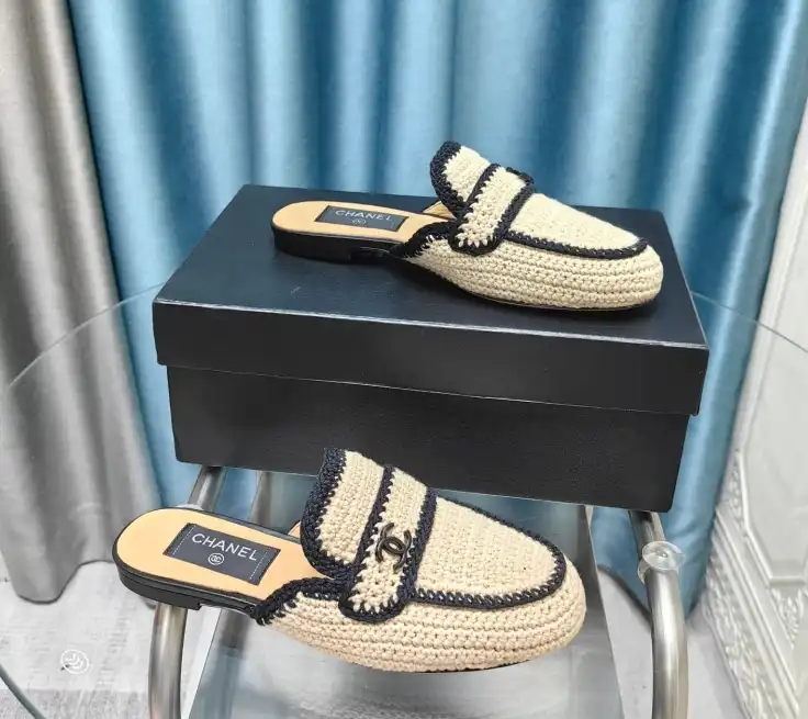 hype Chanel Slippers