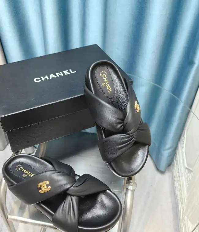 hype Chanel Slippers