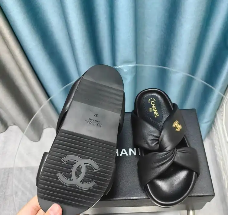 hype Chanel Slippers