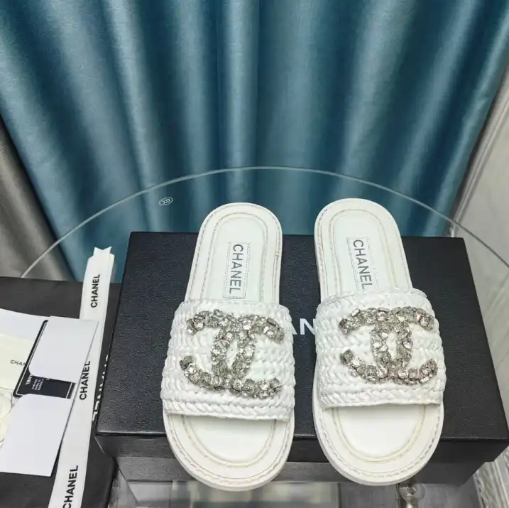 hype Chanel Slippers