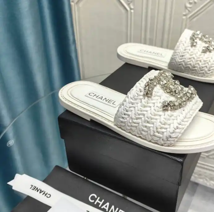 hype Chanel Slippers