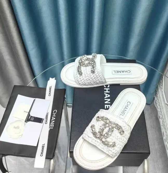 hype Chanel Slippers