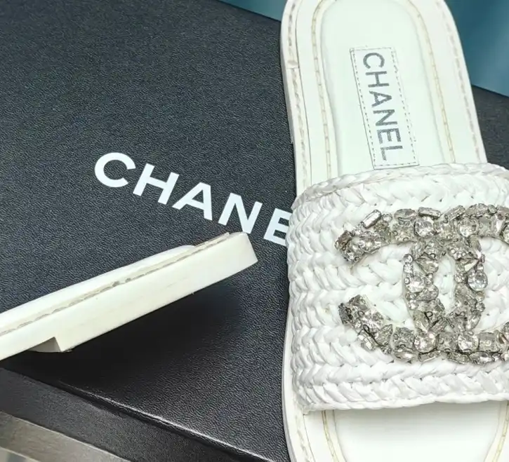 hype Chanel Slippers