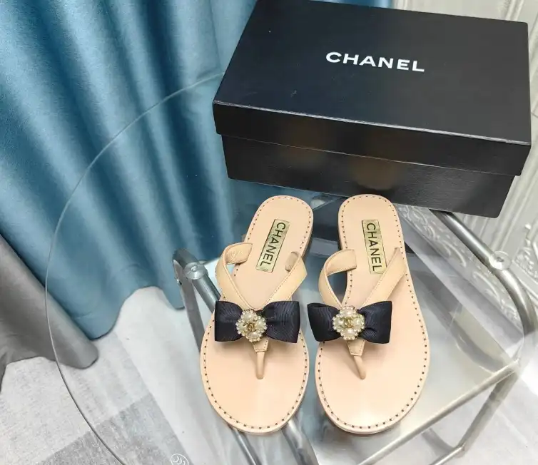 hype Chanel Slippers