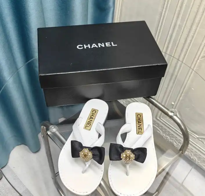 hype Chanel Slippers