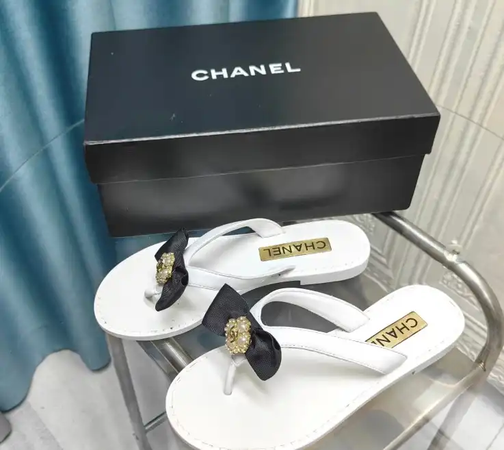 hype Chanel Slippers