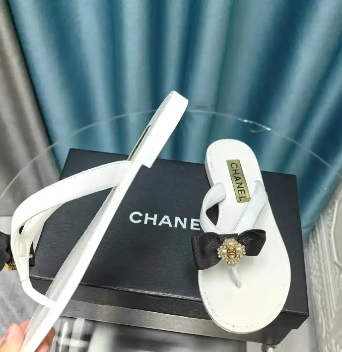 hype Chanel Slippers