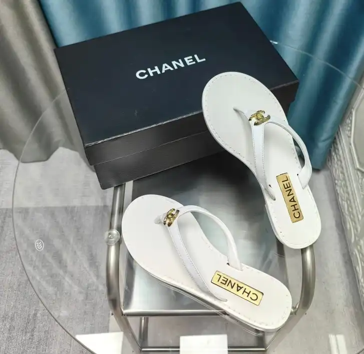 hype Chanel Slippers