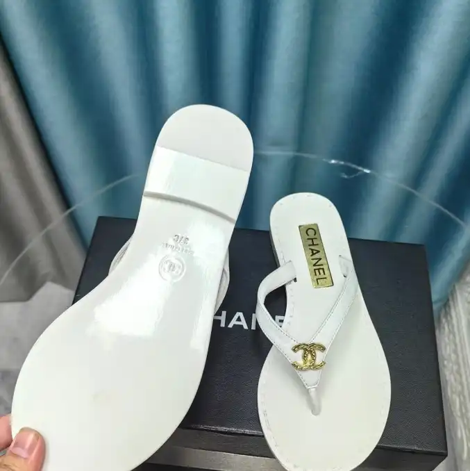 hype Chanel Slippers