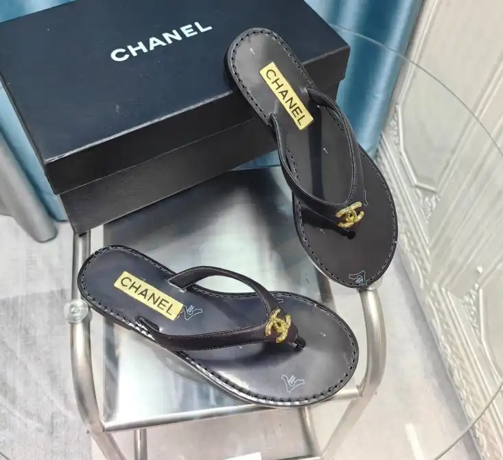 hype Chanel Slippers