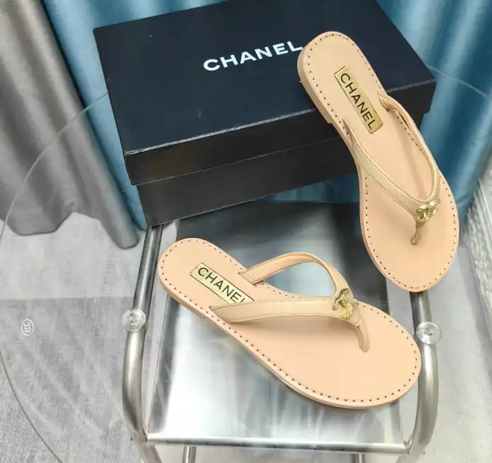 hype Chanel Slippers