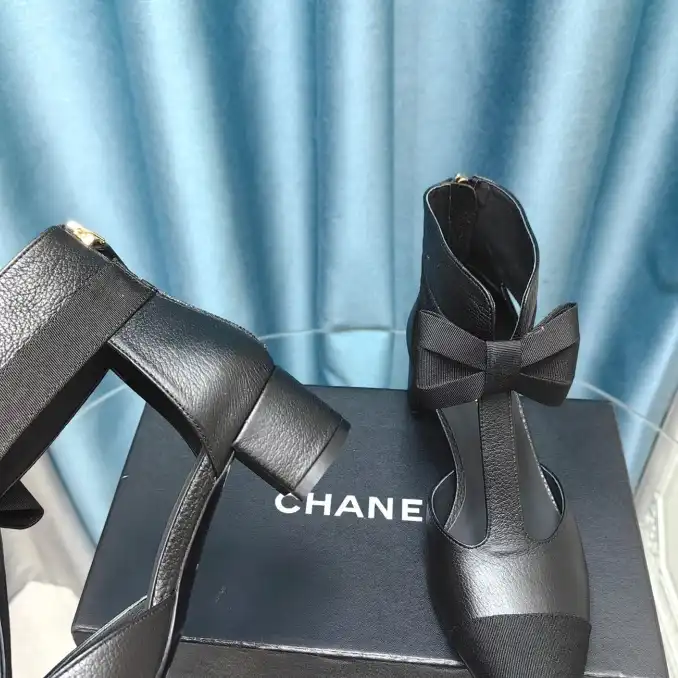 hype Chanel Sandals