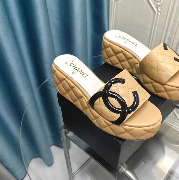 hype Chanel Slippers