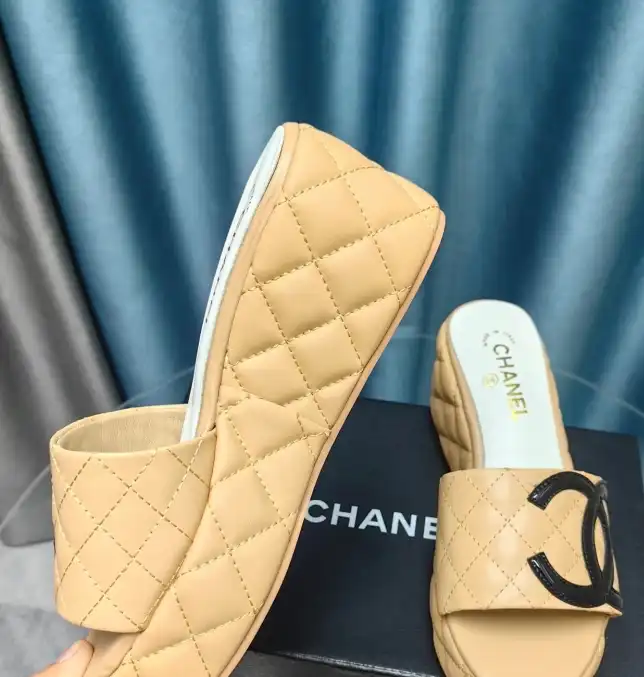 hype Chanel Slippers