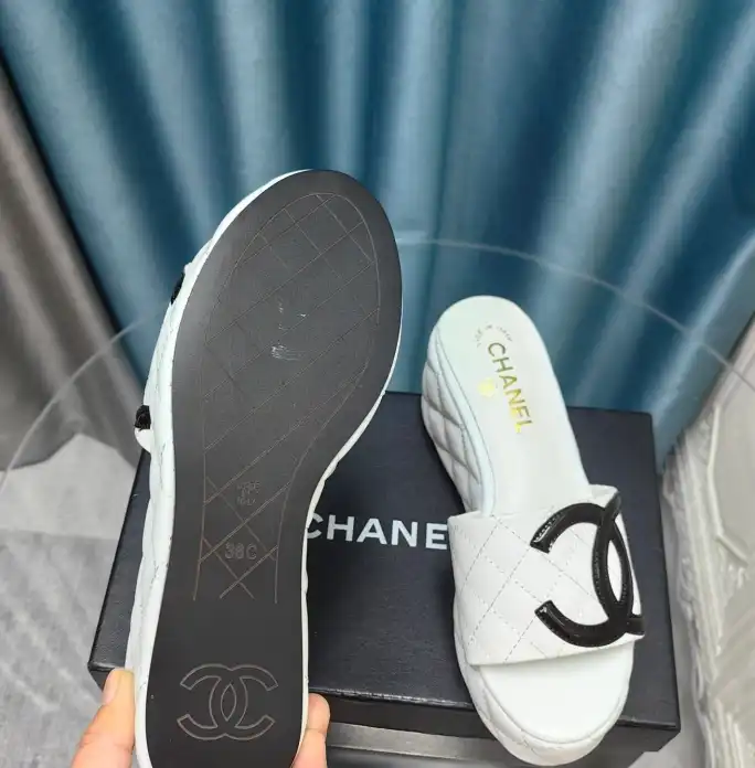 hype Chanel Slippers