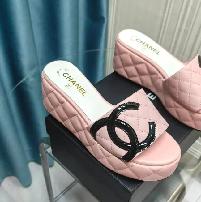 hype Chanel Slippers