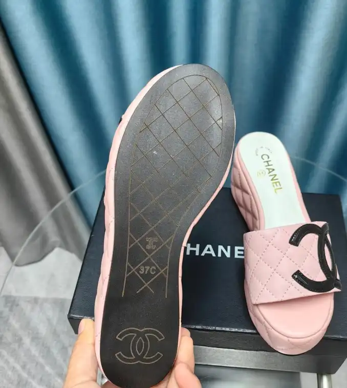 hype Chanel Slippers