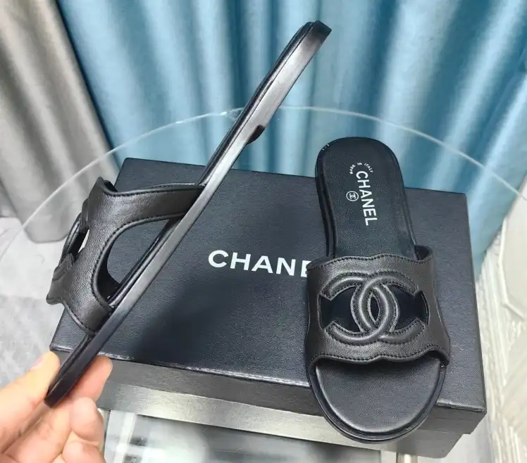 hype Chanel Slippers