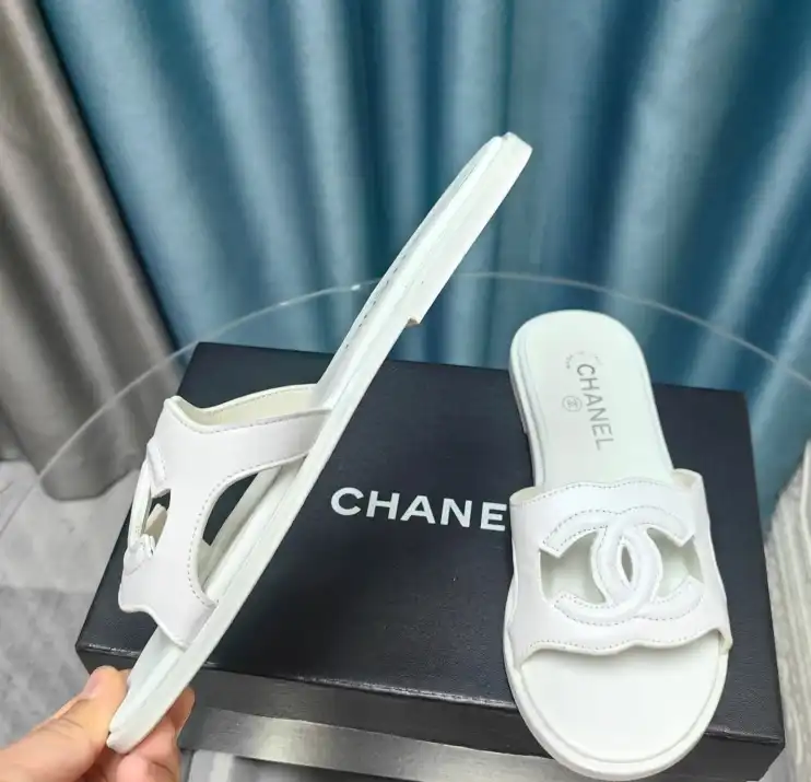 hype Chanel Slippers