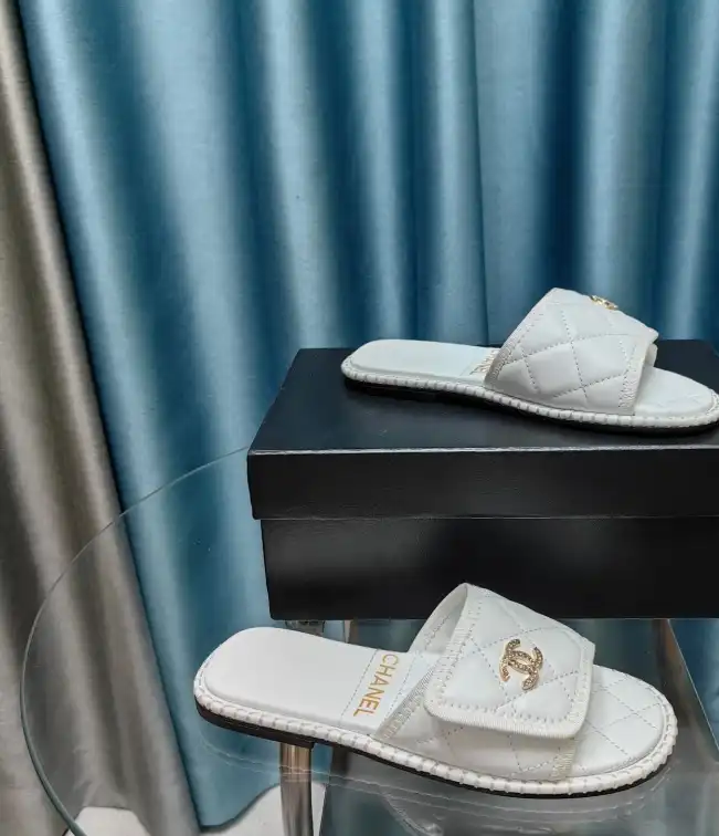 hype Chanel Slippers