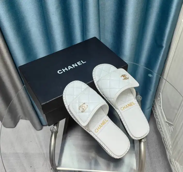 hype Chanel Slippers